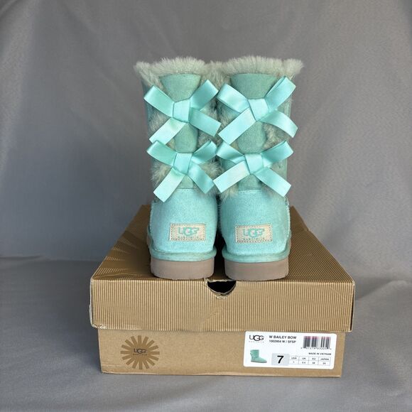 Women's UGG Boots Sz 7 Bailey Bow SFSP Aqua Suede Coquette Light Green Blue - Picture 13 of 16